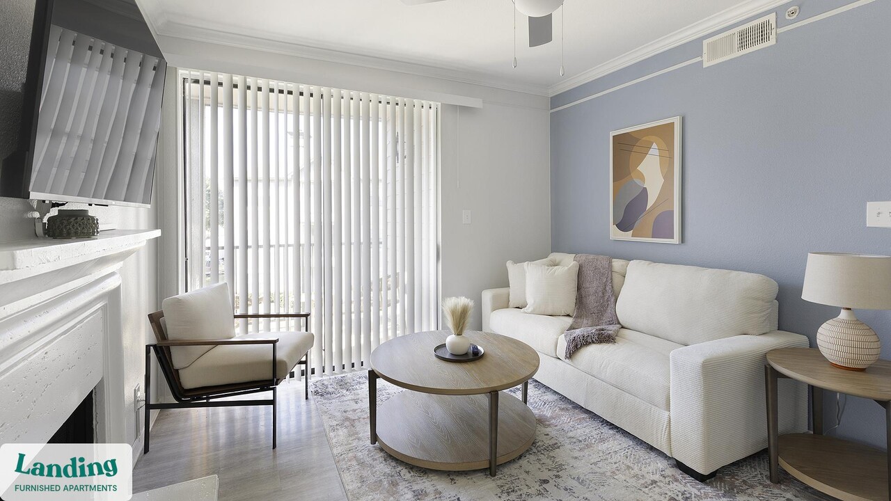 1601 W Arbrook Blvd in Arlington, TX - Foto de edificio