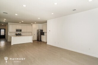 4052 Shaw Tree in New Braunfels, TX - Building Photo - Building Photo