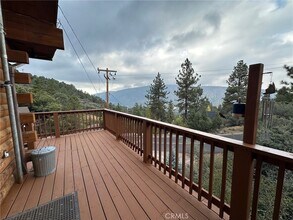 1811 Zermatt Dr, Unit 1022 in Pine Mountain Club, CA - Foto de edificio - Building Photo