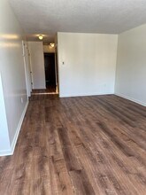 3832 Rae St, Unit 6 in Regina, SK - Building Photo - Building Photo