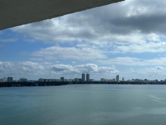 property at 7601 E Treasure Dr