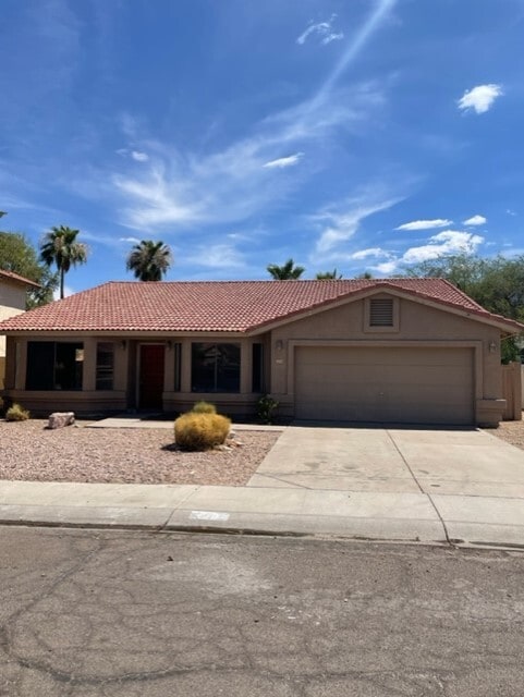property at 2773 E Rock Wren Rd