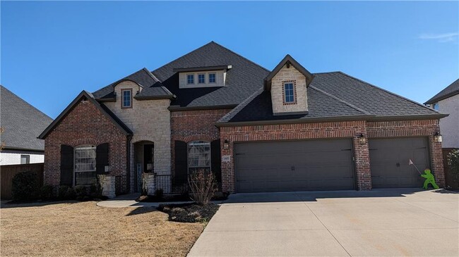 property at 1405 SW Hamilton Ave