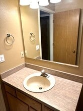 586 Flowing Wells Ln in Spring Creek, NV - Building Photo - Building Photo