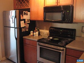 700 University in Charlottesville, VA - Building Photo - Building Photo