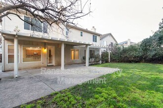 492 Quail Run Cir in Tracy, CA - Building Photo - Building Photo