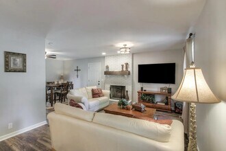 444 Foothill Dr in Nashville, TN - Foto de edificio - Building Photo