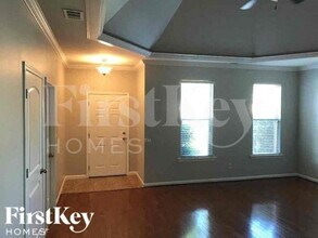 1298 Easterwood Blvd in Gardendale, AL - Foto de edificio - Building Photo