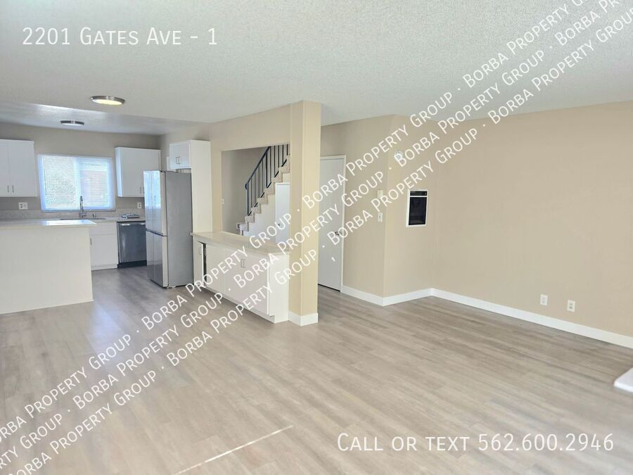 2201 Gates Ave in Redondo Beach, CA - Building Photo
