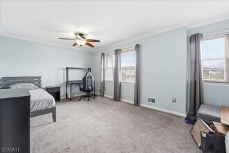 2606 Trafalgar Square in Hillsborough Township, NJ - Building Photo - Building Photo