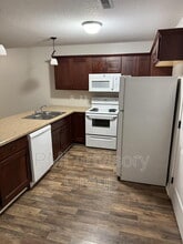 3328 SE Taurus Ave in Topeka, KS - Building Photo - Building Photo