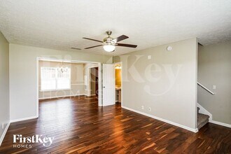 8820 Cressent Glen Ct in Nashville, TN - Building Photo - Building Photo