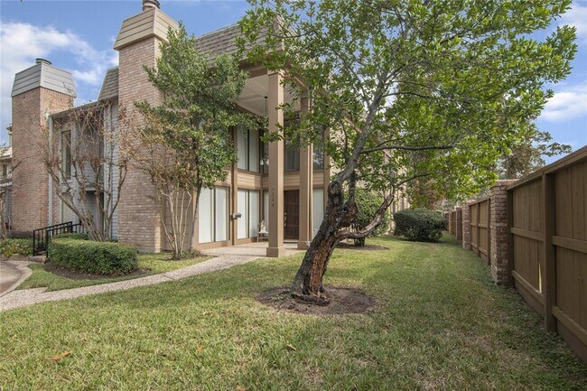 property at 9344 Briar Forest Dr