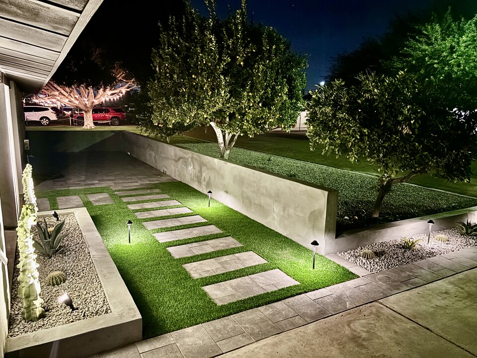 7703 E 4th St in Scottsdale, AZ - Foto de edificio