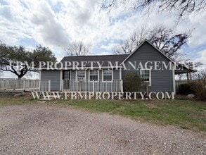 1119 Pluto Rd in Milford, TX - Building Photo - Building Photo