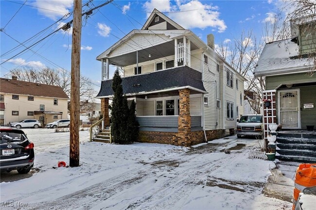 15710 Corsica Ave in Cleveland, OH - Building Photo - Building Photo