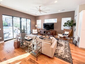 1304 Oxford Ave in Austin, TX - Building Photo - Building Photo