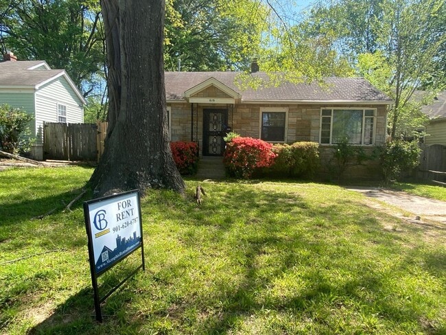 property at 616 Shotwell St