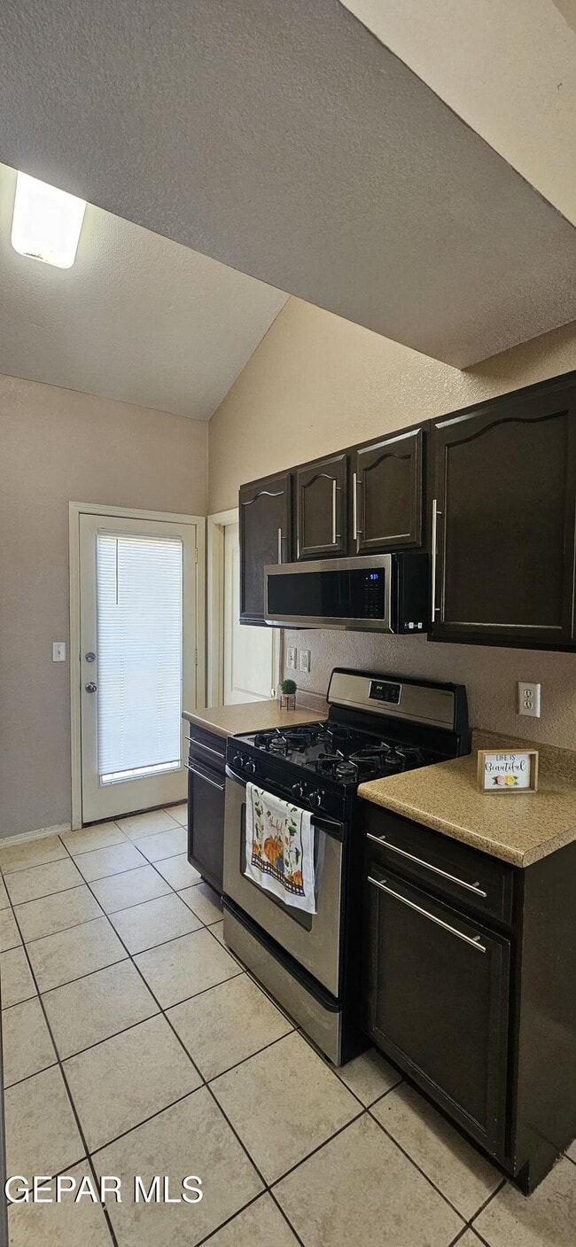 property at 14357 Puentecillas Dr
