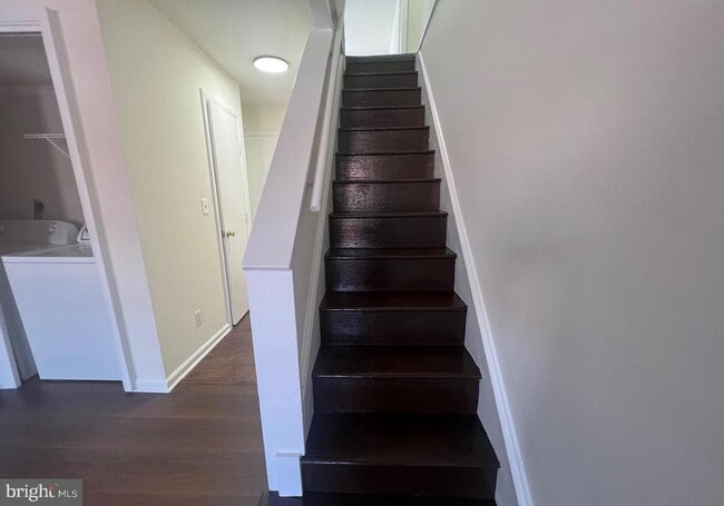 336 Barclay St in Burlington, NJ - Building Photo - Building Photo