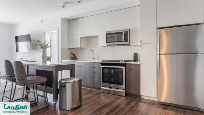 3005 Peachtree Rd NW, Unit 1016 in Atlanta, GA - Building Photo - Building Photo