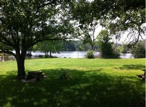 2156 Placid Dr E in College Station, TX - Building Photo - Building Photo