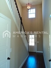 300 Oakwell Cir in Calera, AL - Building Photo - Building Photo