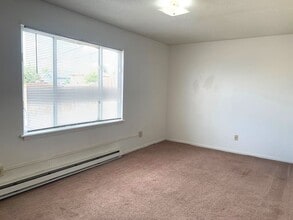 1111 S Chestnut St in Casper, WY - Building Photo - Building Photo