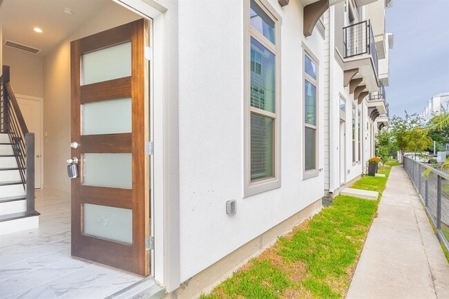 property at 5836 E Post Oak Ln