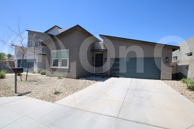 property at 2630 E Harvard St