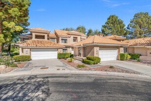 8581 Heather Downs Dr in Las Vegas, NV - Building Photo