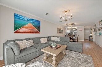 5314 Treetops Dr in Naples, FL - Building Photo - Building Photo