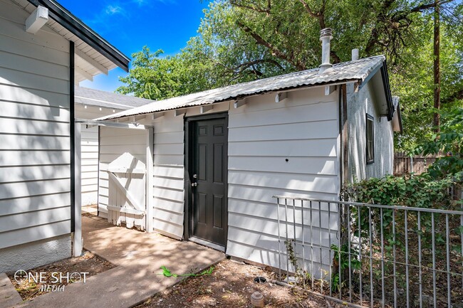 617 Grand Ave, Unit .5