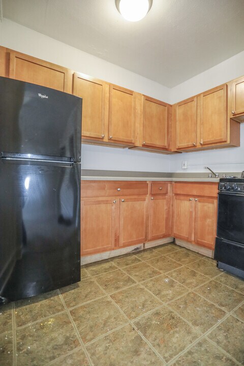 5210 S Woodlawn Ave in Chicago, IL - Building Photo