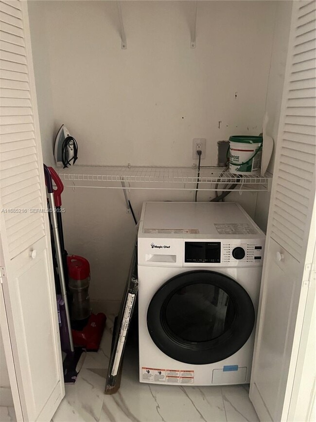 property at 1611 West Dr