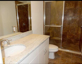 6996 Long Pine Cir in Coconut Creek, FL - Building Photo - Building Photo