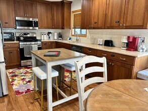 5105 E Fernwood Dr in Sioux Falls, SD - Building Photo - Building Photo