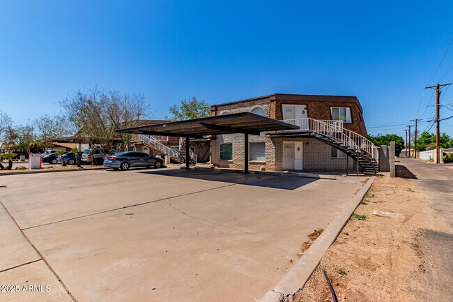 1146 E 2nd St in Mesa, AZ - Foto de edificio - Building Photo