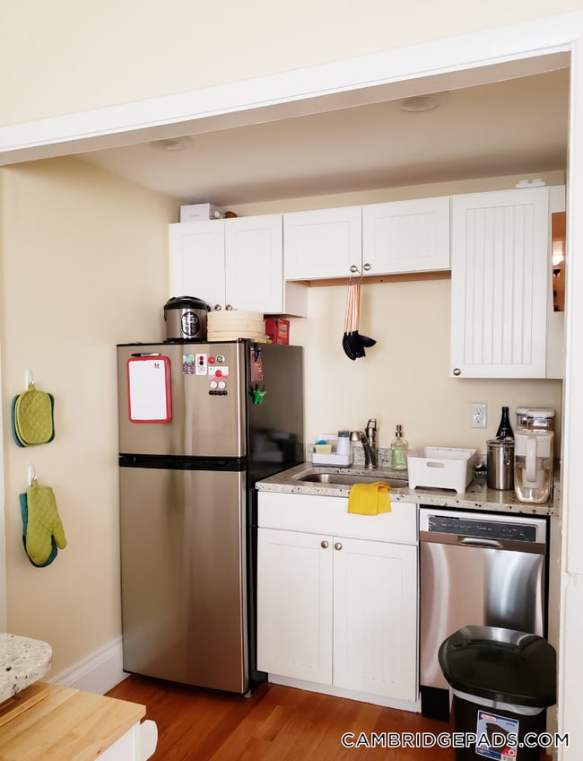 65 Walden St, Unit 1F in Cambridge, MA - Building Photo - Building Photo