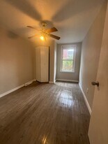 421-423 Parkinson St in Monongahela, PA - Building Photo