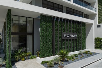 Forma Miami in Miami, FL - Building Photo - Building Photo