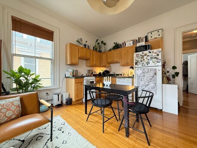 15 Bigelow St in Cambridge, MA - Building Photo - Building Photo