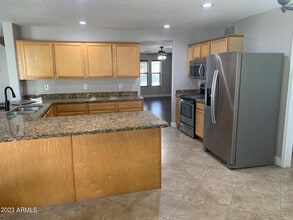 494 W Cotton Ln in Gilbert, AZ - Building Photo - Building Photo