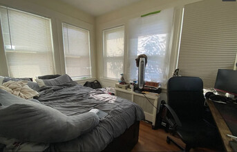 289 Foster St, Unit 2 in Boston, MA - Building Photo - Building Photo