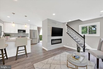 1205 Locust Ave in Arbutus, MD - Building Photo - Building Photo
