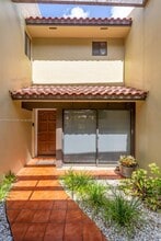 9931 Costa del Sol Blvd, Unit F-107 in Doral, FL - Building Photo - Building Photo