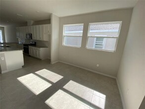 5659 Del Coronado Dr in Apollo Beach, FL - Building Photo - Building Photo