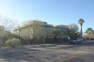 428 S 4th Ave in Tucson, AZ - Foto de edificio - Building Photo