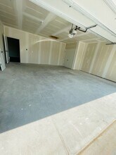 1638-1640 S Hickory Crk St in Wichita, KS - Building Photo - Building Photo