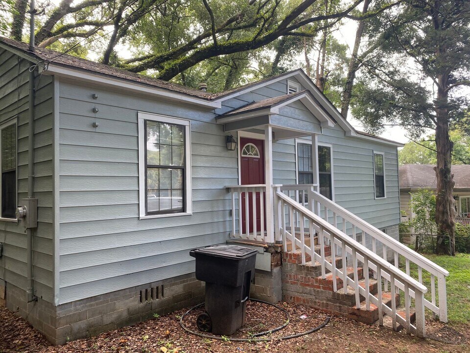 1501 Proctor St in Tallahassee, FL - Building Photo